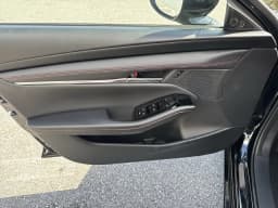 Mazda Mazda3 Sedan 2.5 S Carbon Edition AWD 2026 — side view