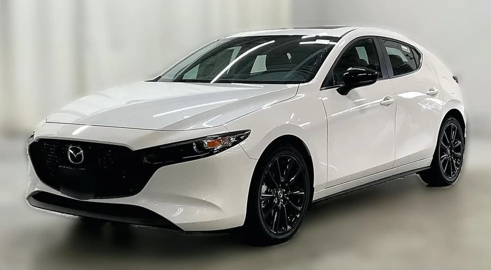 Mazda Mazda3 Hatchback 2.5 S Carbon Edition Auto AWD 2026 — side view