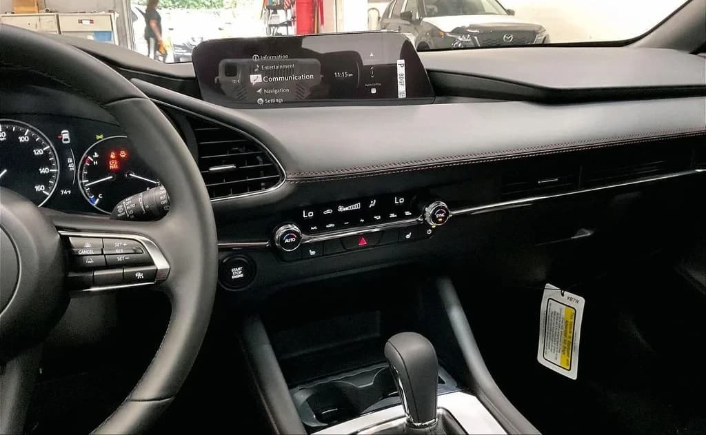 Mazda Mazda3 Hatchback 2.5 S Carbon Edition Auto AWD 2026 — side view