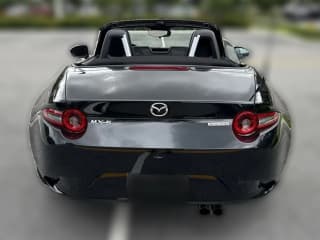 Mazda MX-5 Miata Sport Manual
