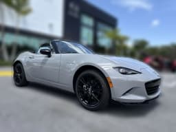 Mazda MX-5 Miata Club Manual 2026 — side view