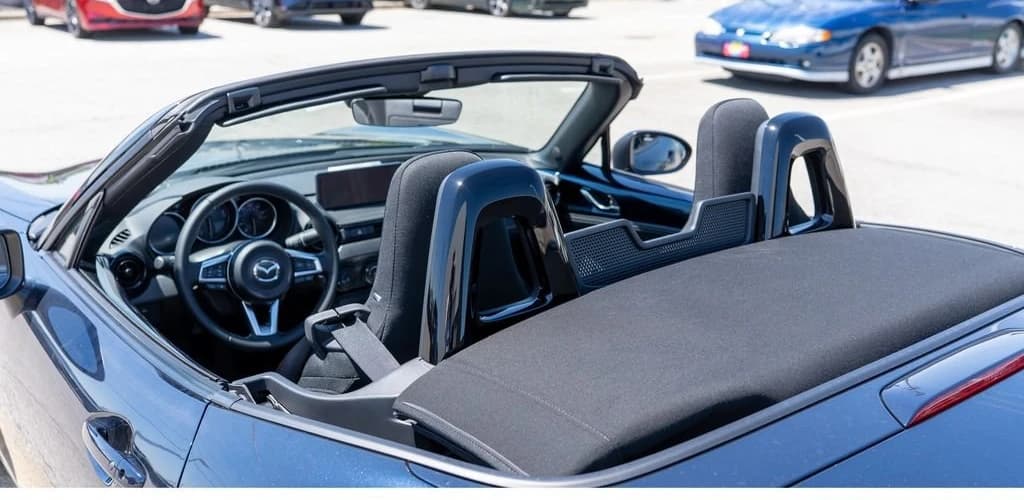 Mazda MX-5 Miata Club Manual 2026 — side view