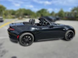 Mazda MX-5 Miata Club Manual 2026 — side view