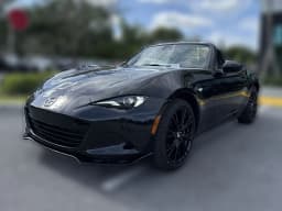 Mazda MX-5 Miata Club Manual 2026 — side view