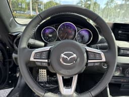 Mazda MX-5 Miata Club Manual 2026 — side view