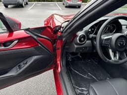 Mazda MX-5 Miata Grand Touring Auto 2026 — side view