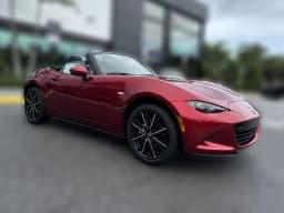 Mazda MX-5 Miata Grand Touring Auto 2026 — side view
