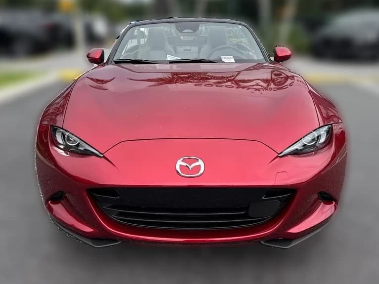 Mazda MX-5 Miata Grand Touring Auto 2026 — side view
