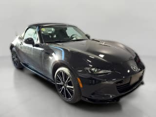Mazda MX-5 Miata Grand Touring Auto