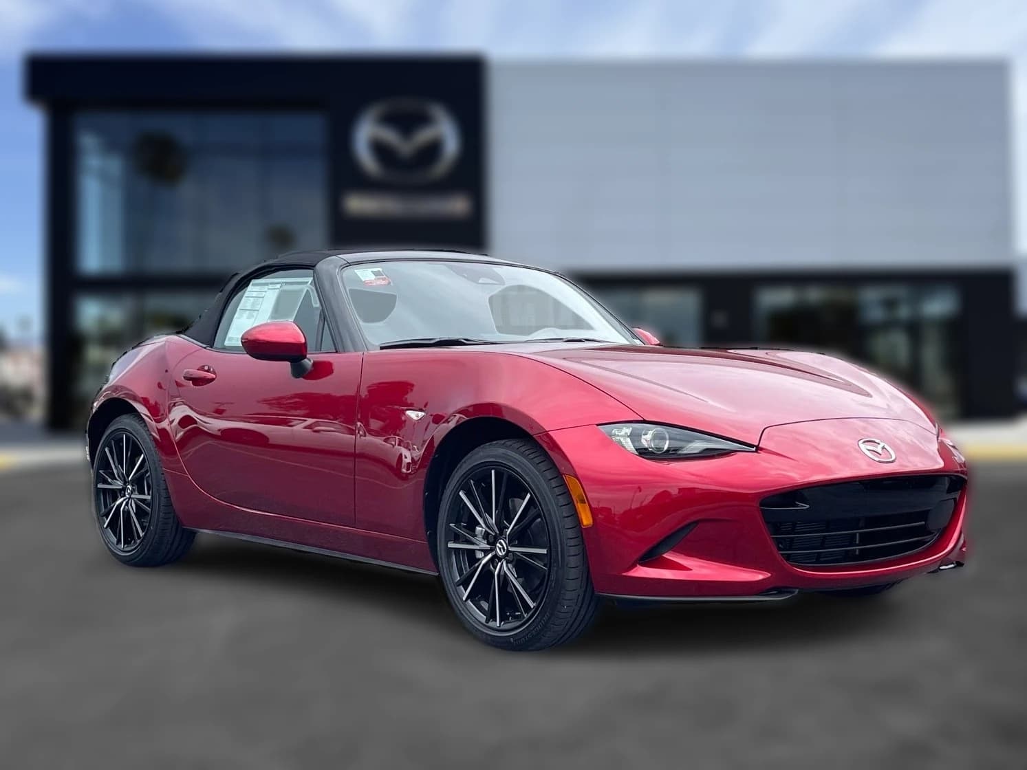 Mazda MX-5 Miata Grand Touring Auto 2026 — side view