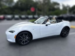 Mazda MX-5 Miata Grand Touring Manual 2026 — side view