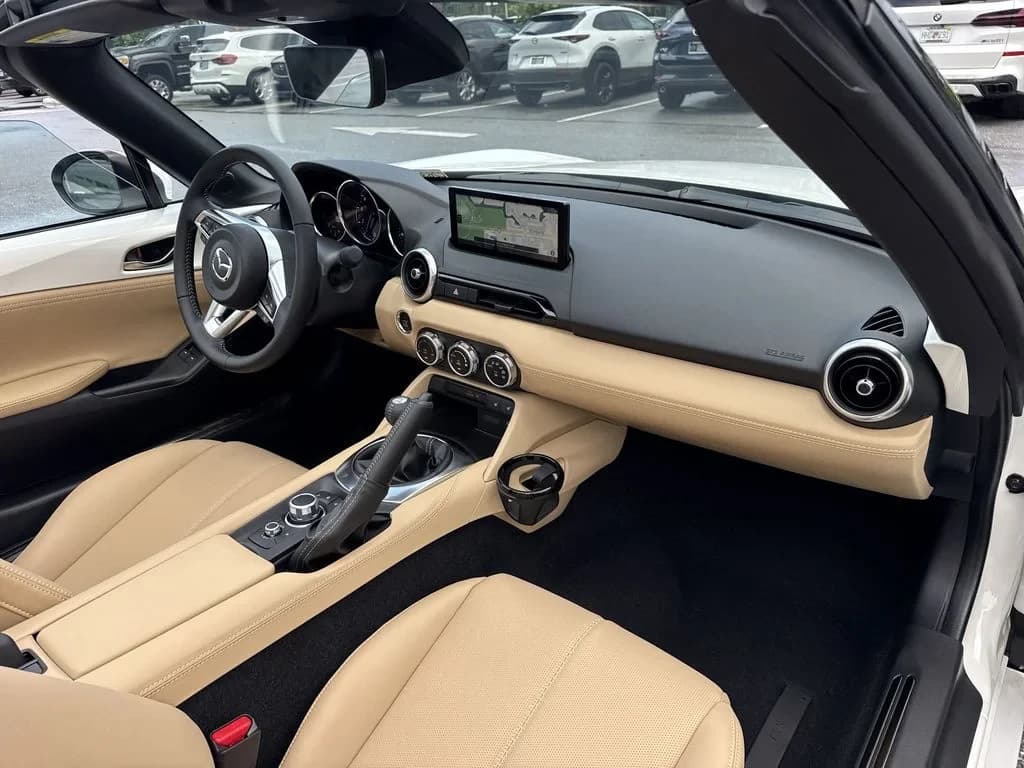 Mazda MX-5 Miata Grand Touring Manual 2026 — side view