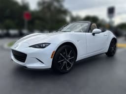 Mazda MX-5 Miata Grand Touring Manual 2026 — side view