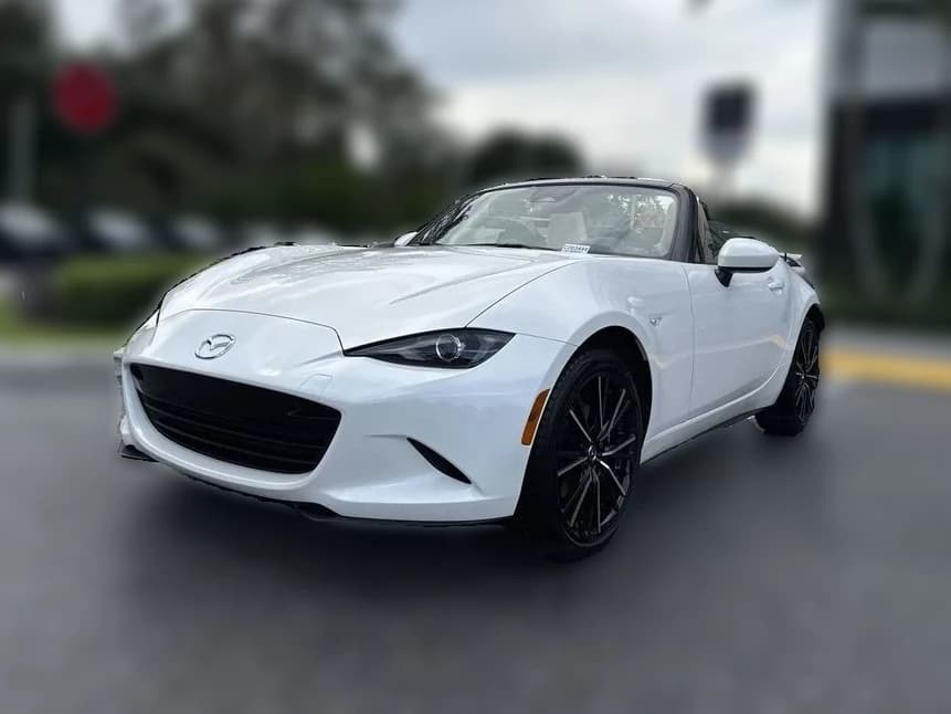 Mazda MX-5 Miata Grand Touring Manual 2026 — side view