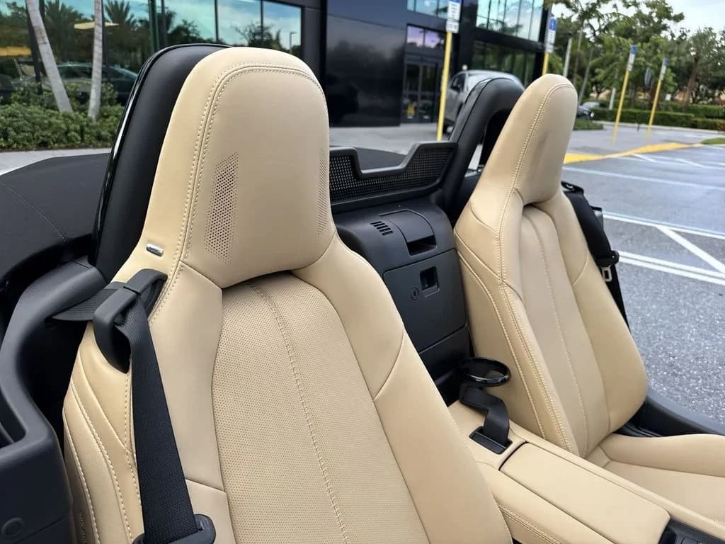 Mazda MX-5 Miata Grand Touring Manual 2026 — side view