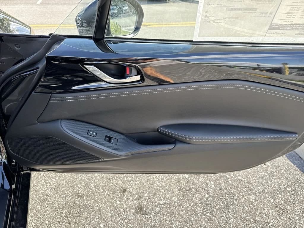 Mazda MX-5 Miata RF Grand Touring Manual 2026 — side view
