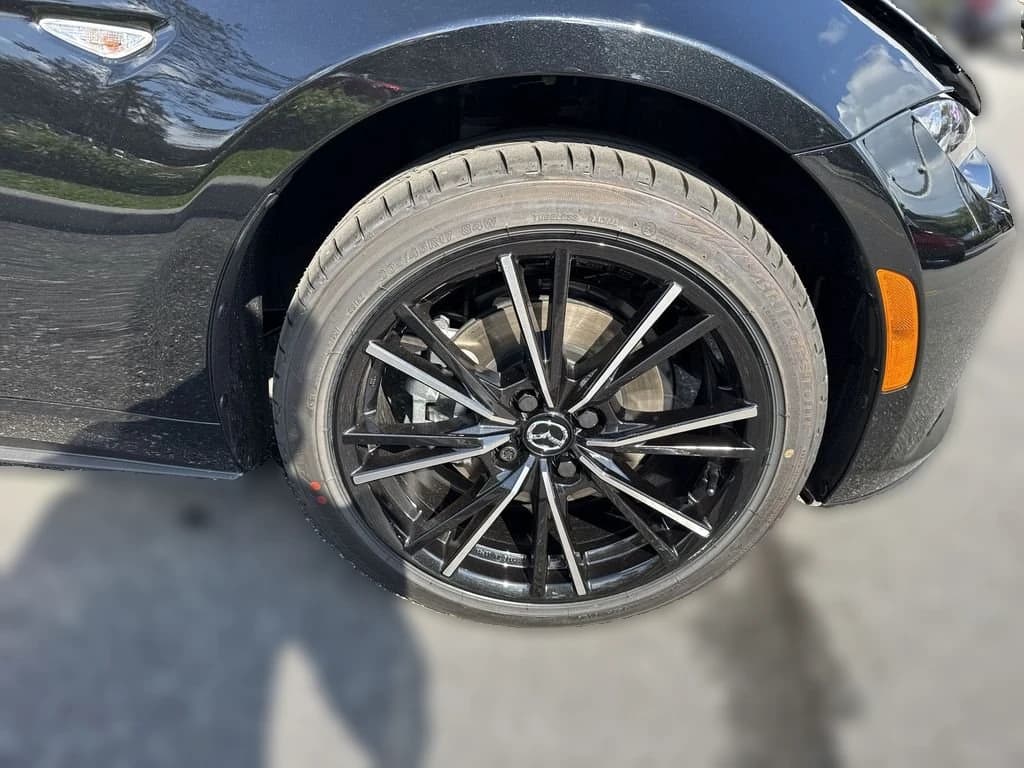 Mazda MX-5 Miata RF Grand Touring Manual 2026 — side view