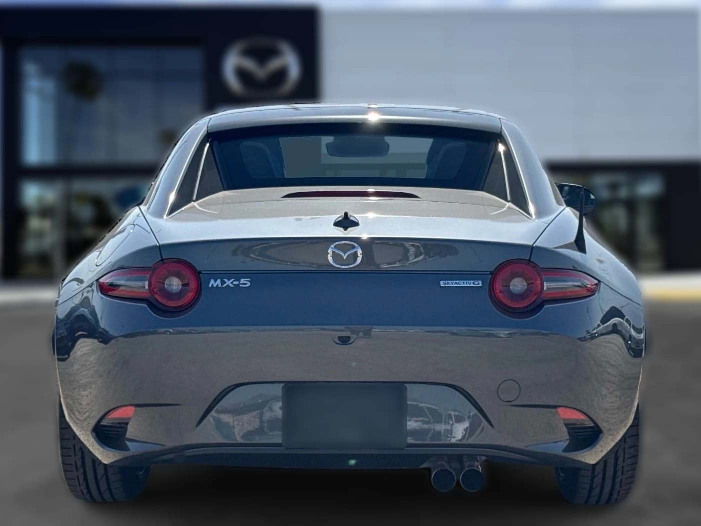 Mazda MX-5 Miata RF Grand Touring Auto 2026 — side view