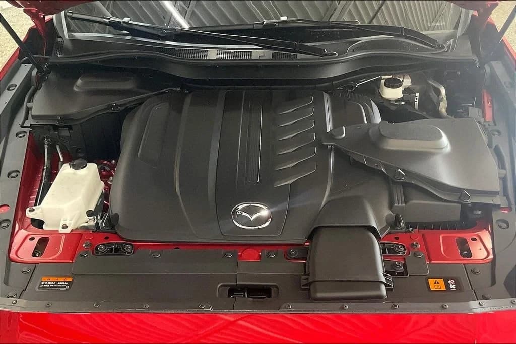 Mazda CX-70 3.3 Turbo Preferred AWD 2026 — side view