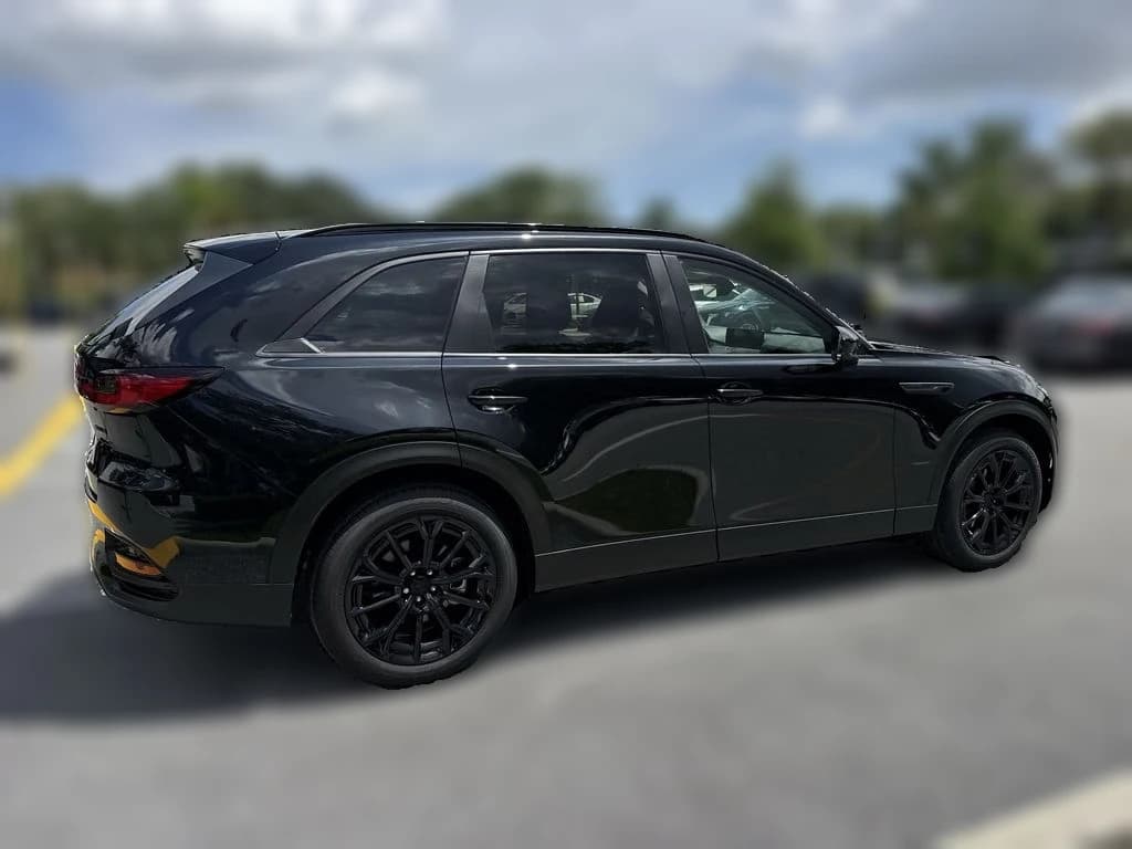 Mazda CX-70 3.3 Turbo Preferred AWD 2026 — side view