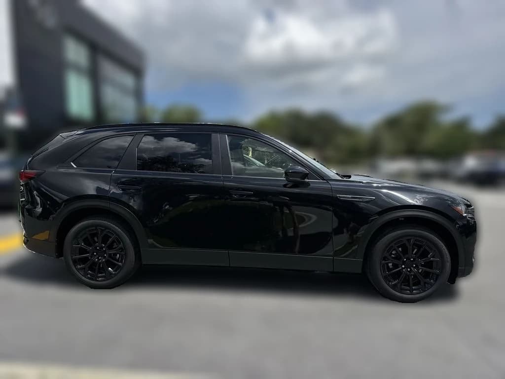 Mazda CX-70 3.3 Turbo Preferred AWD 2026 — side view