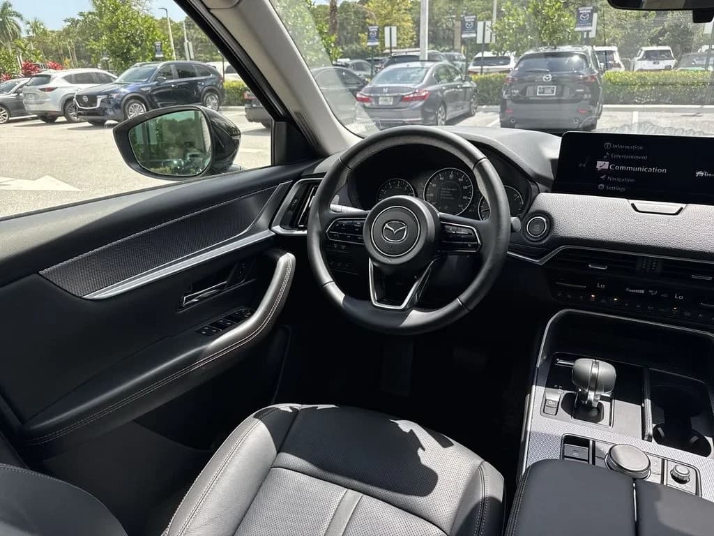 Mazda CX-70 3.3 Turbo Preferred AWD 2026 — side view