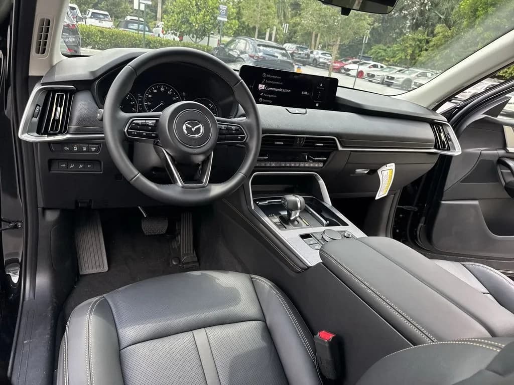 Mazda CX-70 3.3 Turbo Preferred AWD 2026 — side view