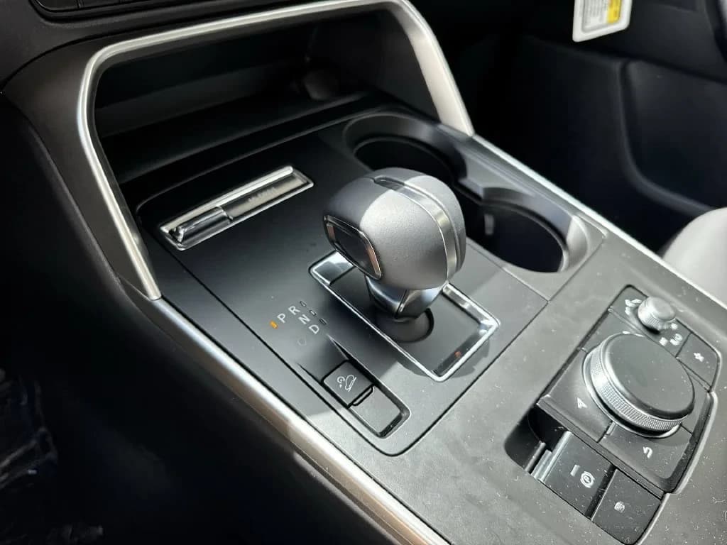 Mazda CX-90 Select 3.3 Turbo 2026 — side view