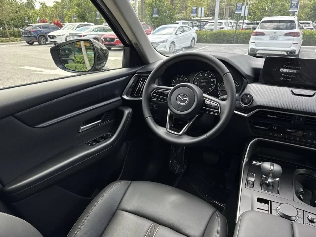 Mazda CX-90 Select 3.3 Turbo 2026 — side view