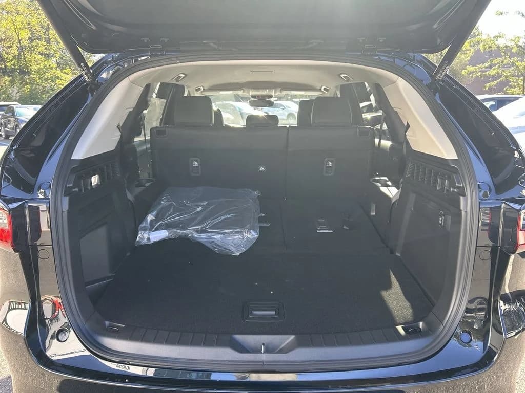 Mazda CX-90 Select 3.3 Turbo 2026 — side view