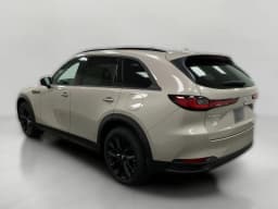 Mazda CX-90 PHEV Premium Sport AWD 2025 — side view