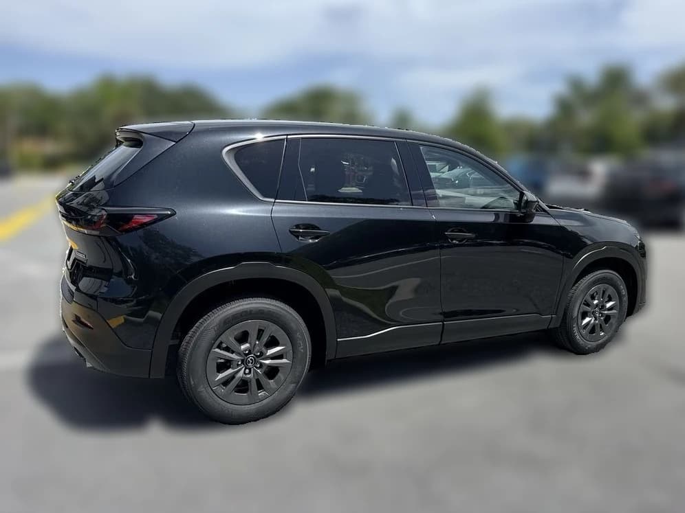 Mazda CX-5 2.5 S Select AWD 2026 — side view
