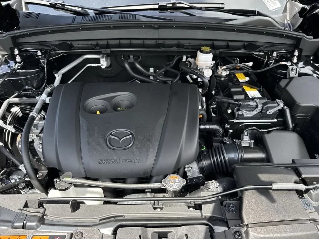 Mazda CX-5 2.5 S Select AWD 2026 — side view