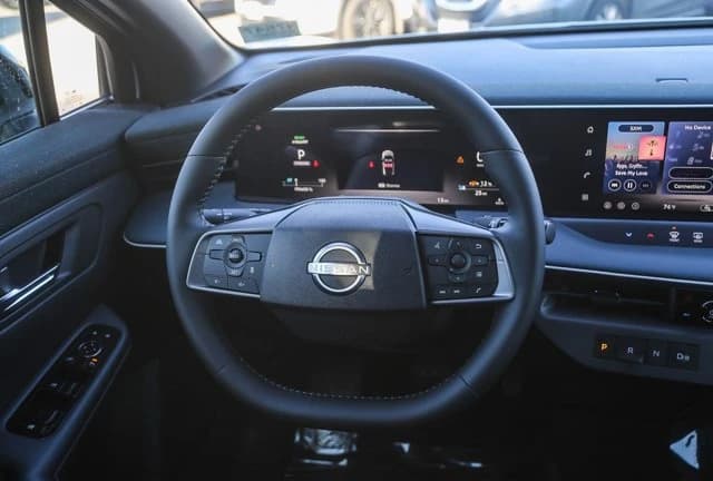 Nissan LEAF S+ FWD 2026 — side view