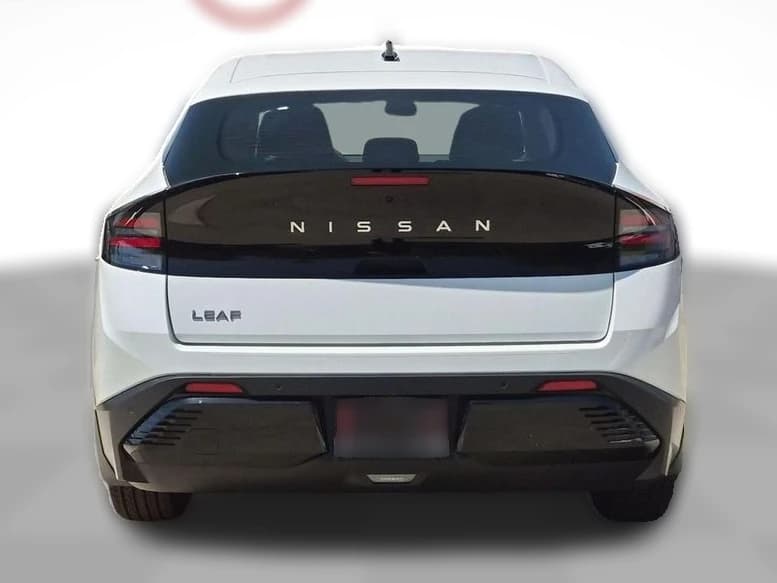 Nissan LEAF S+ FWD 2026 — side view