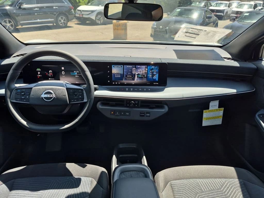 Nissan LEAF S+ FWD 2026 — side view