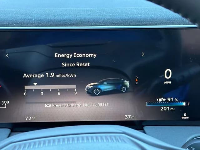 Nissan LEAF S+ FWD 2026 — side view