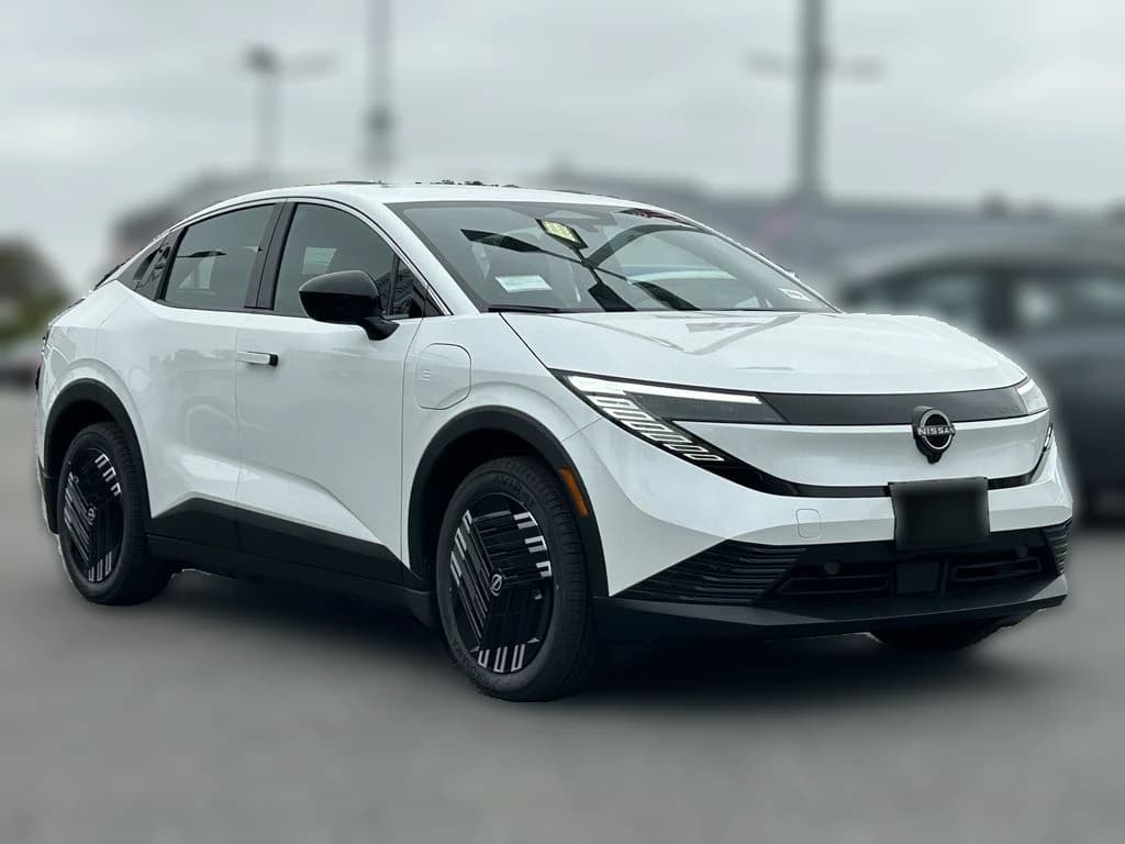 Nissan LEAF S+ FWD 2026 — side view