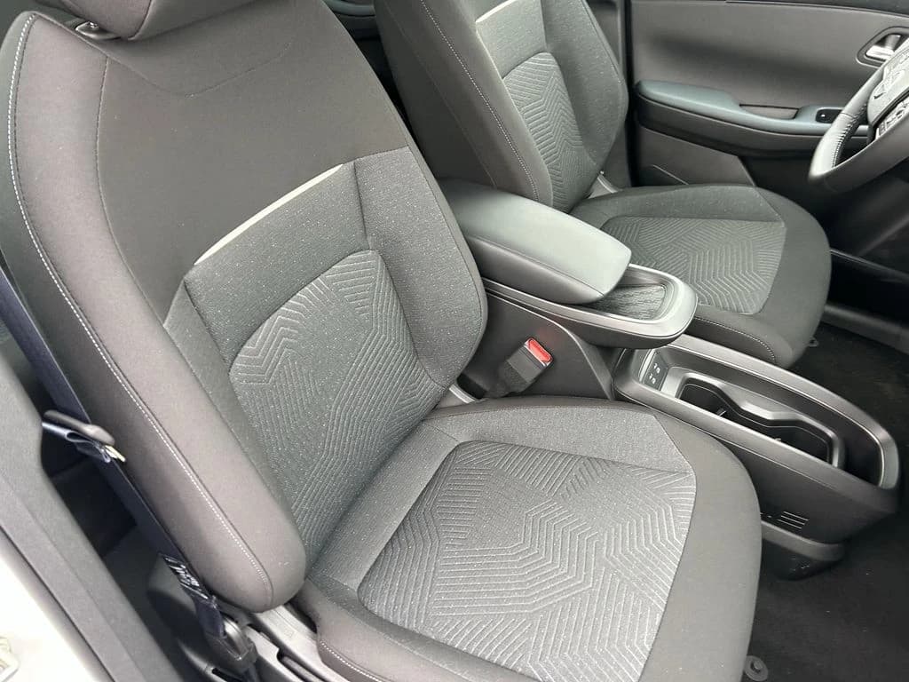 Nissan LEAF S+ FWD 2026 — side view