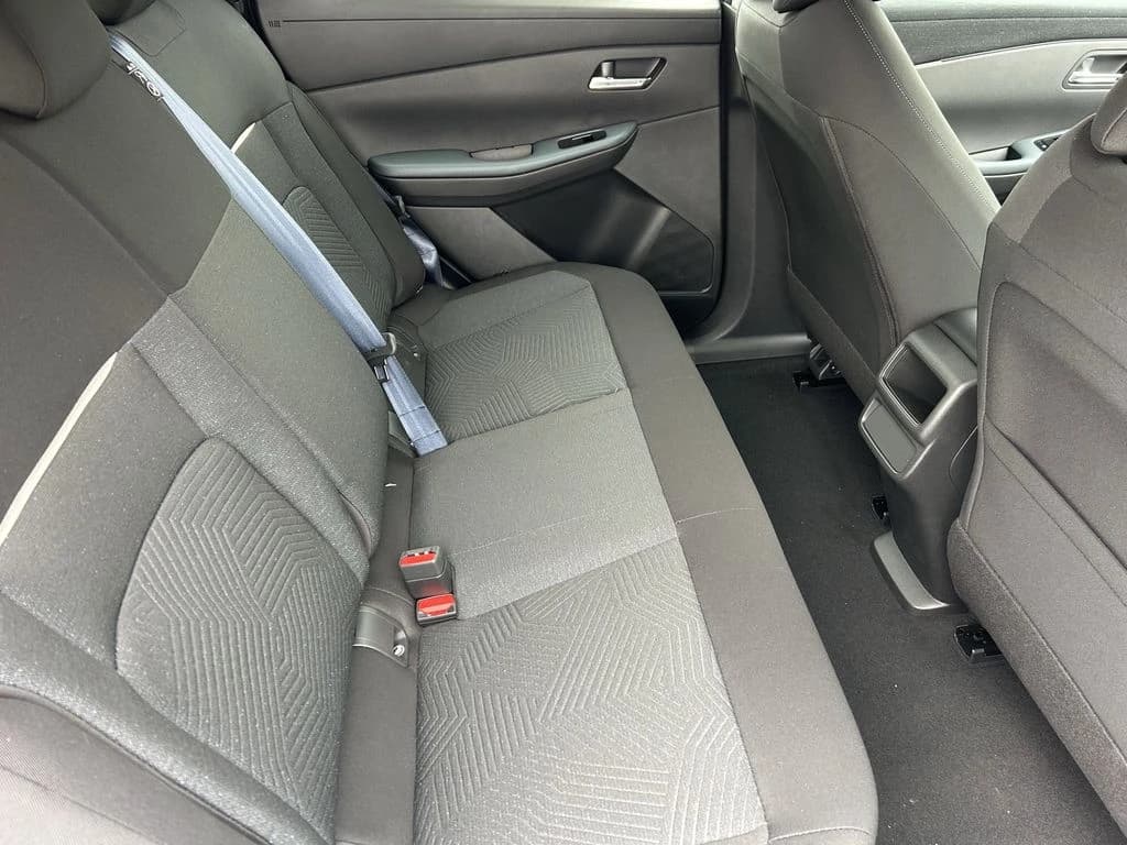 Nissan LEAF S+ FWD 2026 — side view