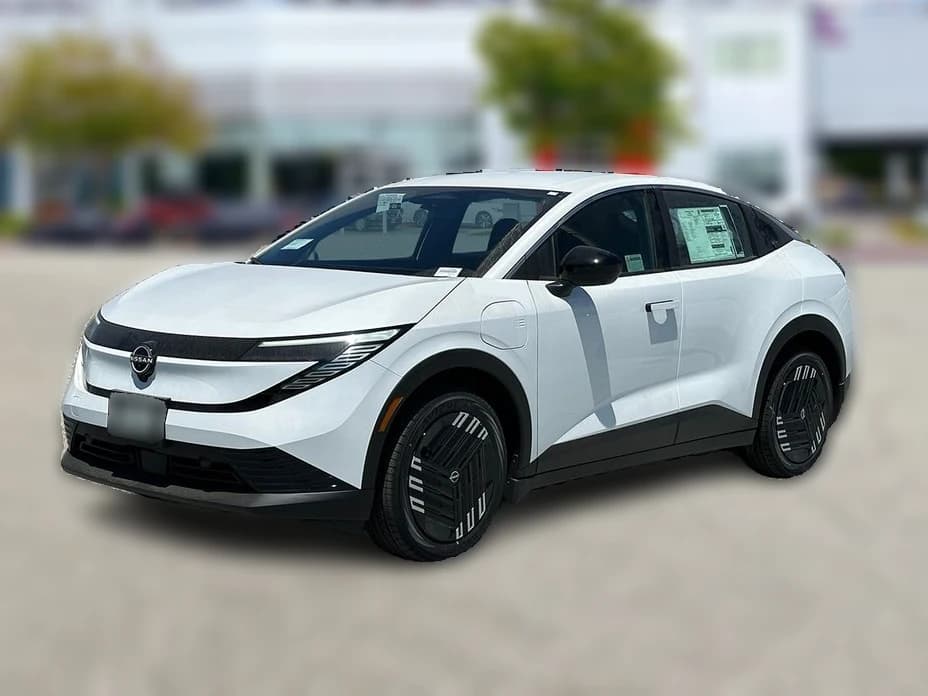 Nissan LEAF S+ FWD 2026 — side view