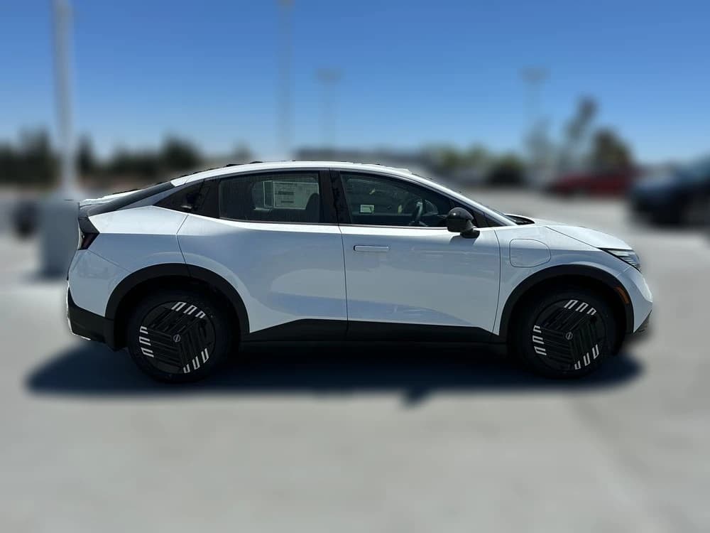 Nissan LEAF S+ FWD 2026 — side view
