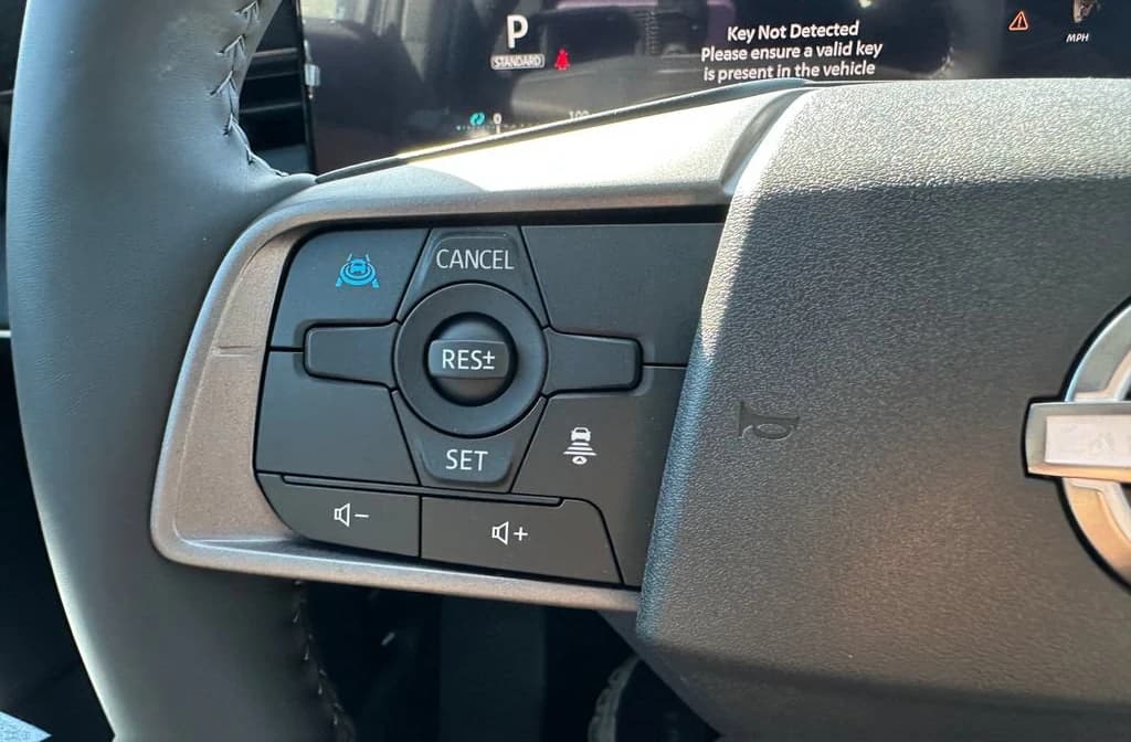 Nissan LEAF S+ FWD 2026 — side view