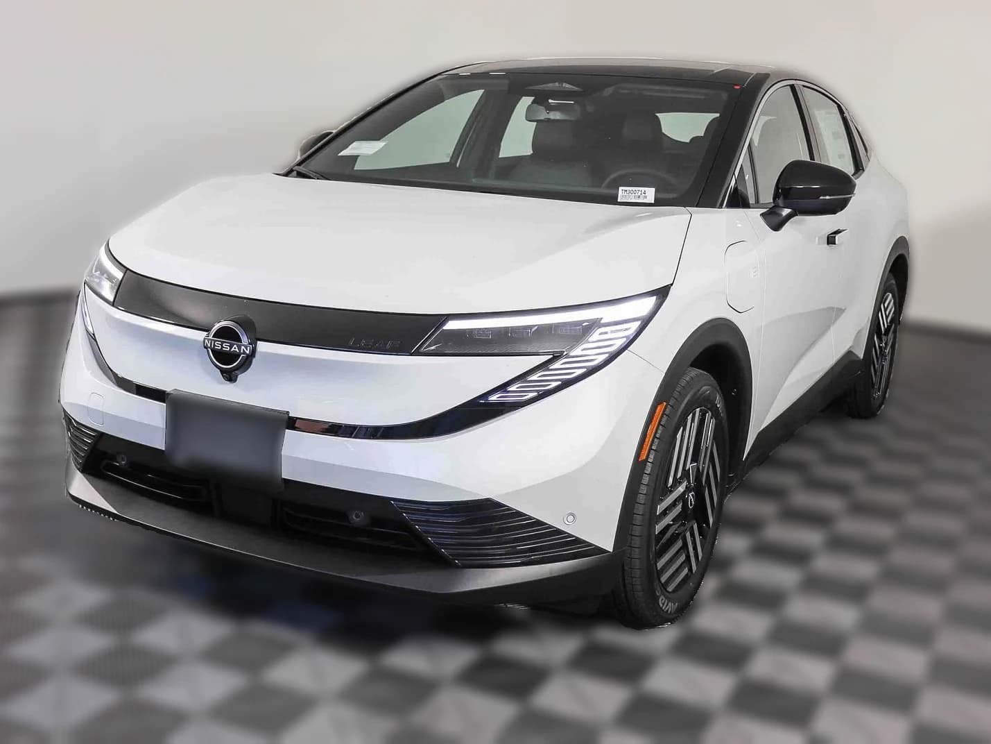 Nissan LEAF SV+ FWD 2026 — side view