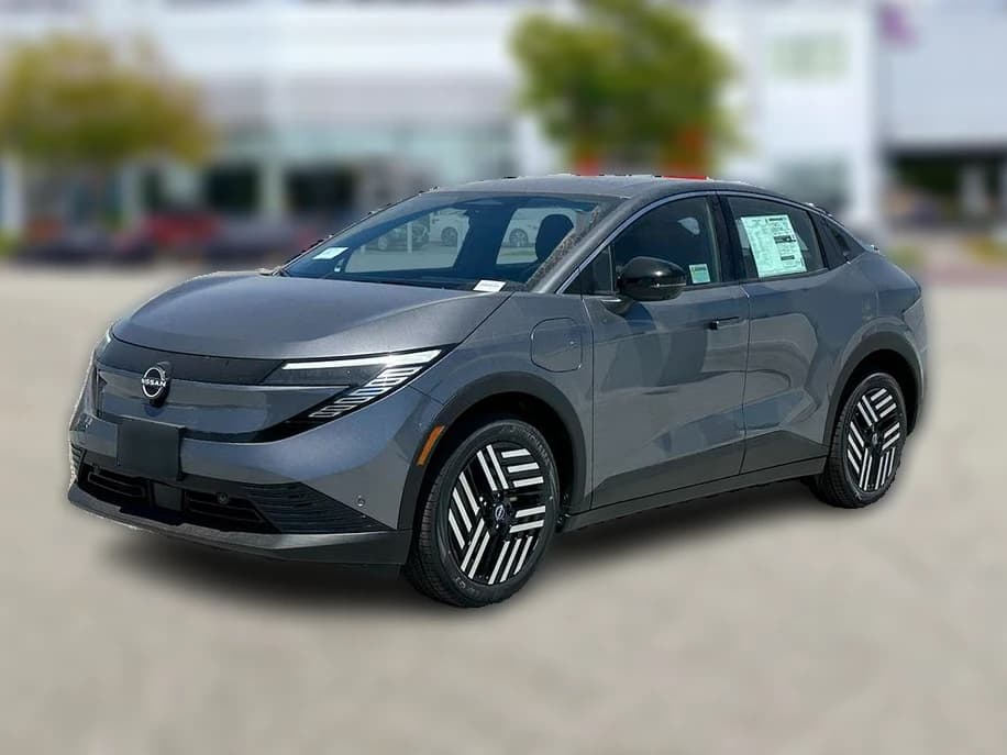 Nissan LEAF SV+ FWD 2026 — side view
