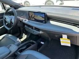 Nissan LEAF SV+ FWD 2026 — side view