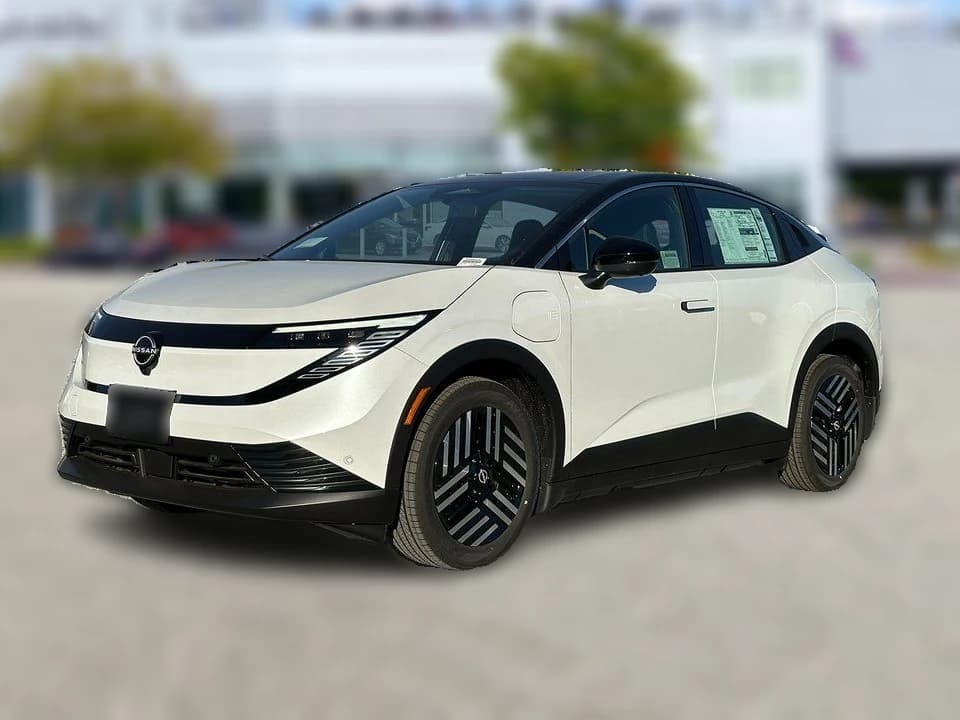 Nissan LEAF SV+ FWD 2026 — side view