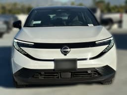 Nissan LEAF SV+ FWD 2026 — side view