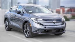 Nissan LEAF SV+ FWD 2026 — side view