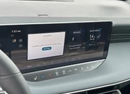 Nissan LEAF SV+ FWD 2026 — side view